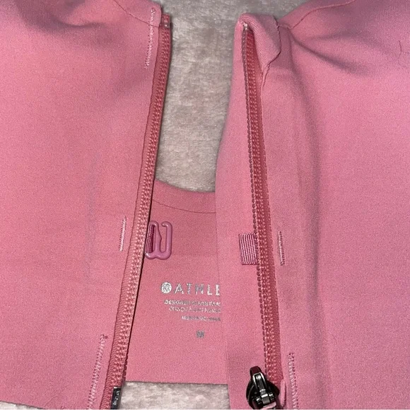 Athleta sport bra size M - Picture 6 of 7